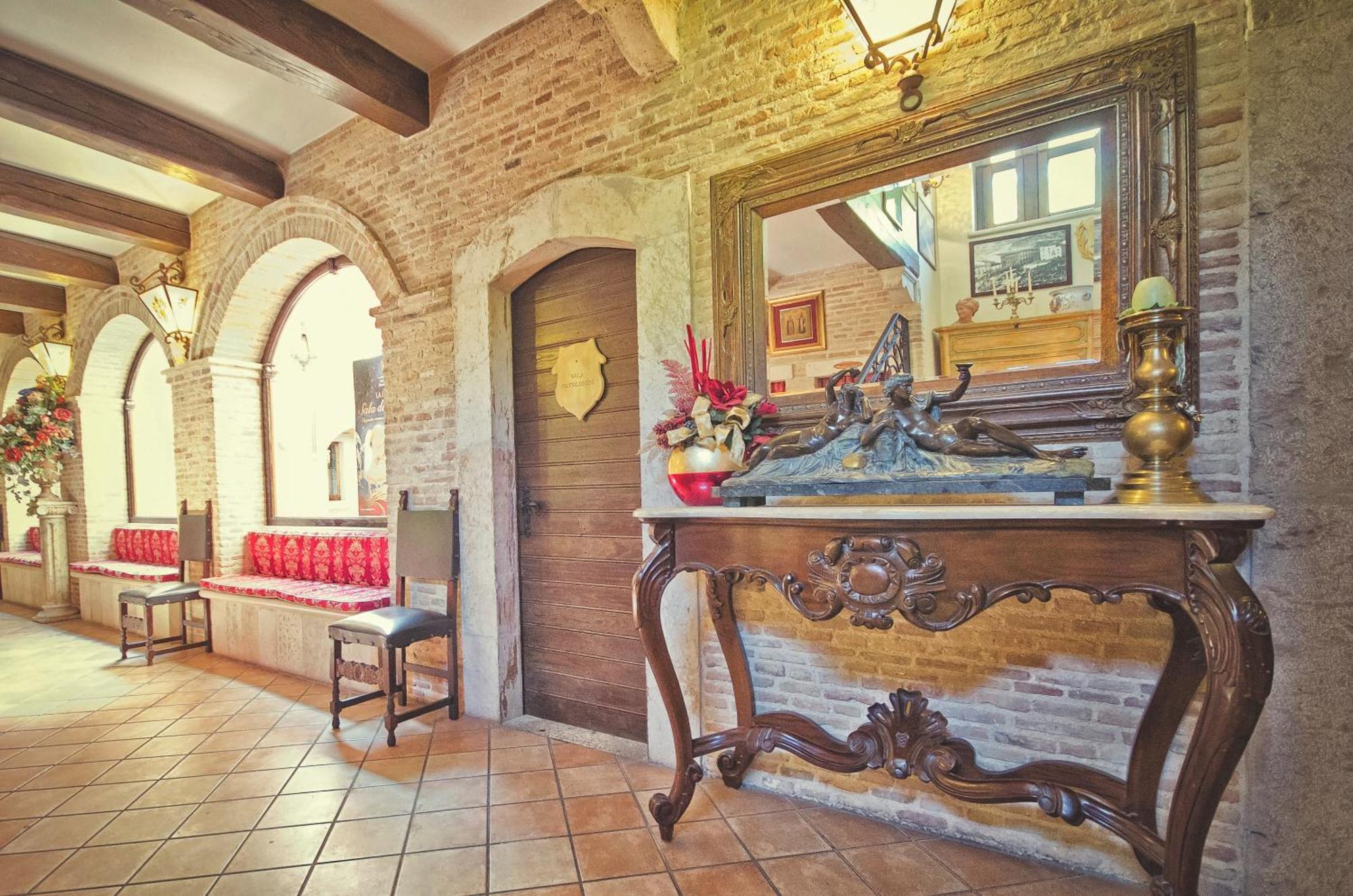 צ'לנו Le Gole Ristorante & Resort מראה חיצוני תמונה